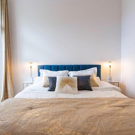 Modern 2-Br Apartment In The Heart Of Cannes Luaran gambar